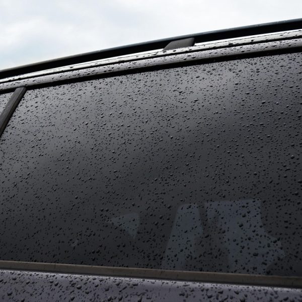 Et si vous installiez des vitres teintées sur votre voiture aujourd'hui ?