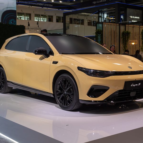 La Leapmotor Lafa 5 exposée au salon IAA de Munich 2025