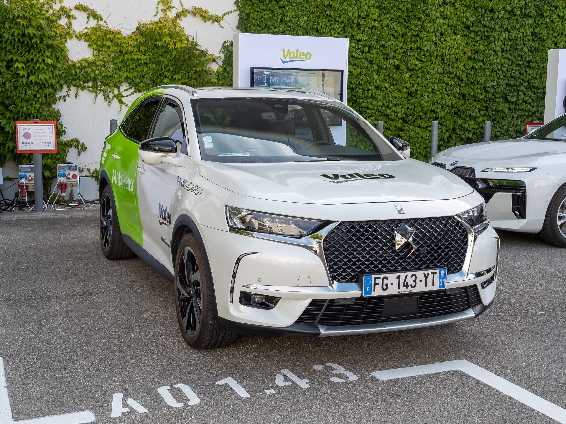 Un DS 7 d'essai Valeo au salon IAA de Munich 2025